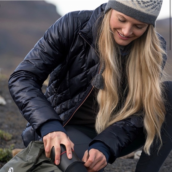 Athleta RESPONSIBLE DOWN JACKET Navy Puffer Jacket, Size Small P - Picture 2 of 10